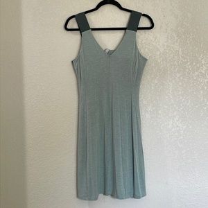 Athleta Small Green Athletic Dress Built in shelf bra